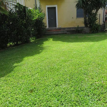 Villetta Camastra Misterbianco Exteriör bild